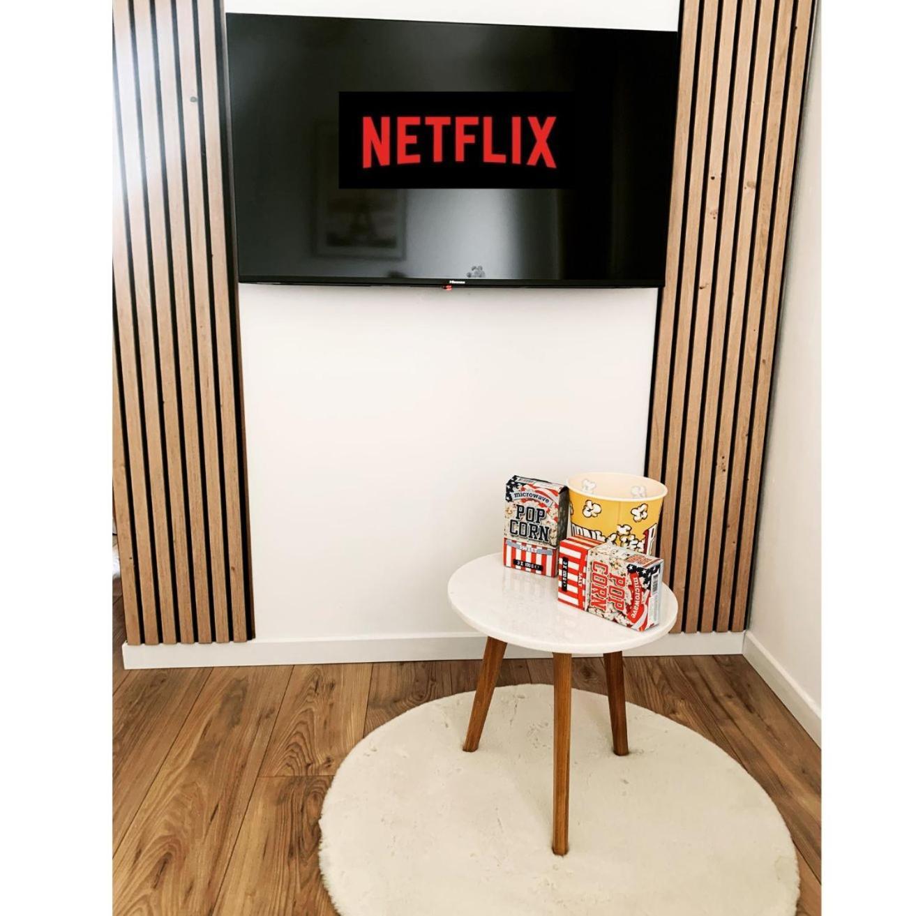 Studio Easy Check-In 8 Mins Disneyland 35 Mins Paris Free Starbucks Coffee Parking Wifi Bussy-Saint-Georges Eksteriør billede