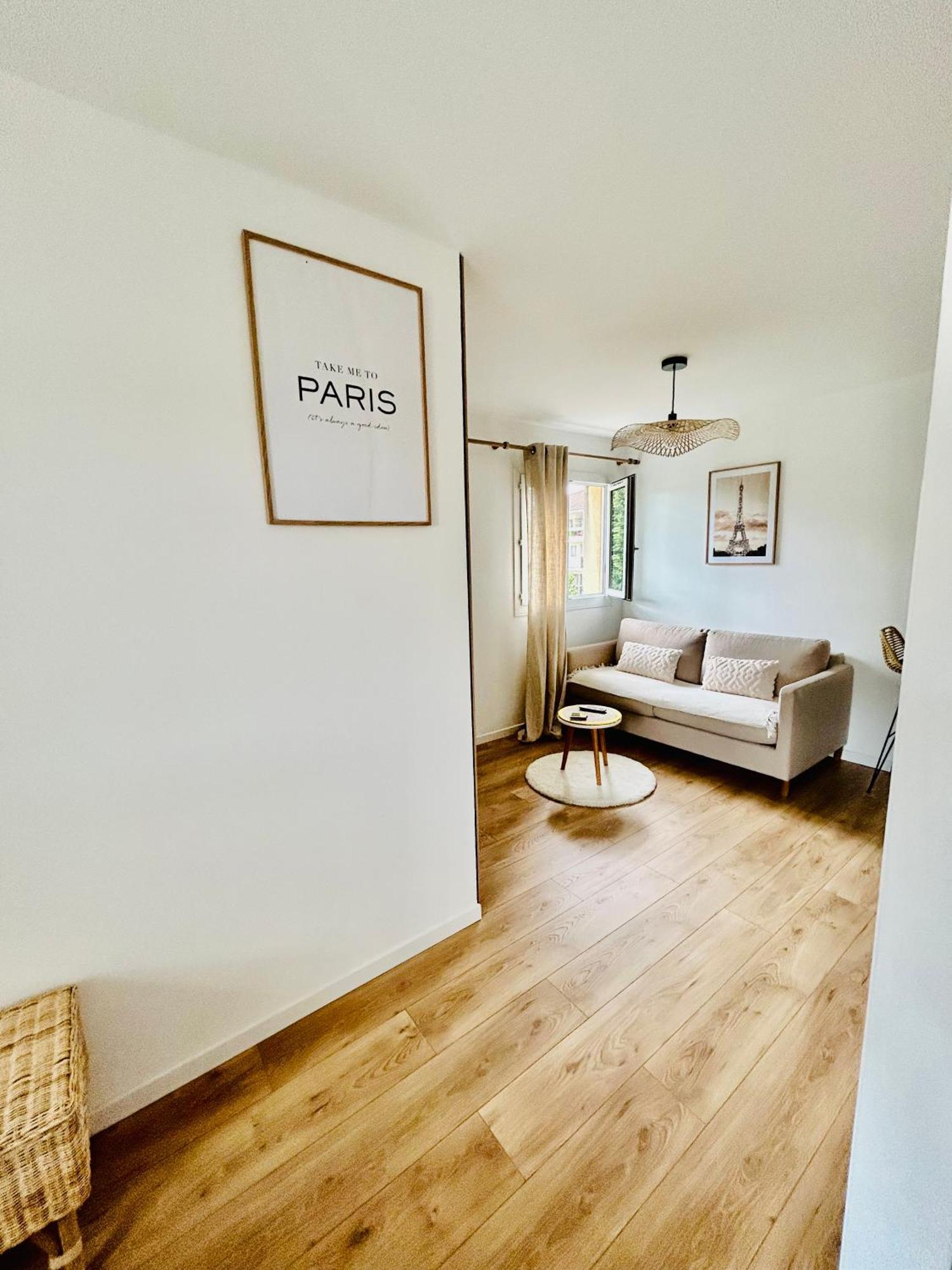 Studio Easy Check-In 8 Mins Disneyland 35 Mins Paris Free Starbucks Coffee Parking Wifi Bussy-Saint-Georges Eksteriør billede